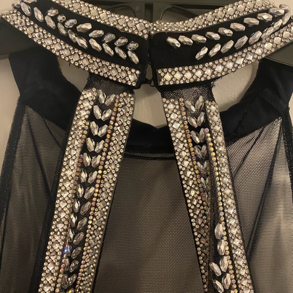 Prom Dress!! - Picture 5 of 8